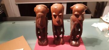 afrikaanse houten beelden beschikbaar voor biedingen