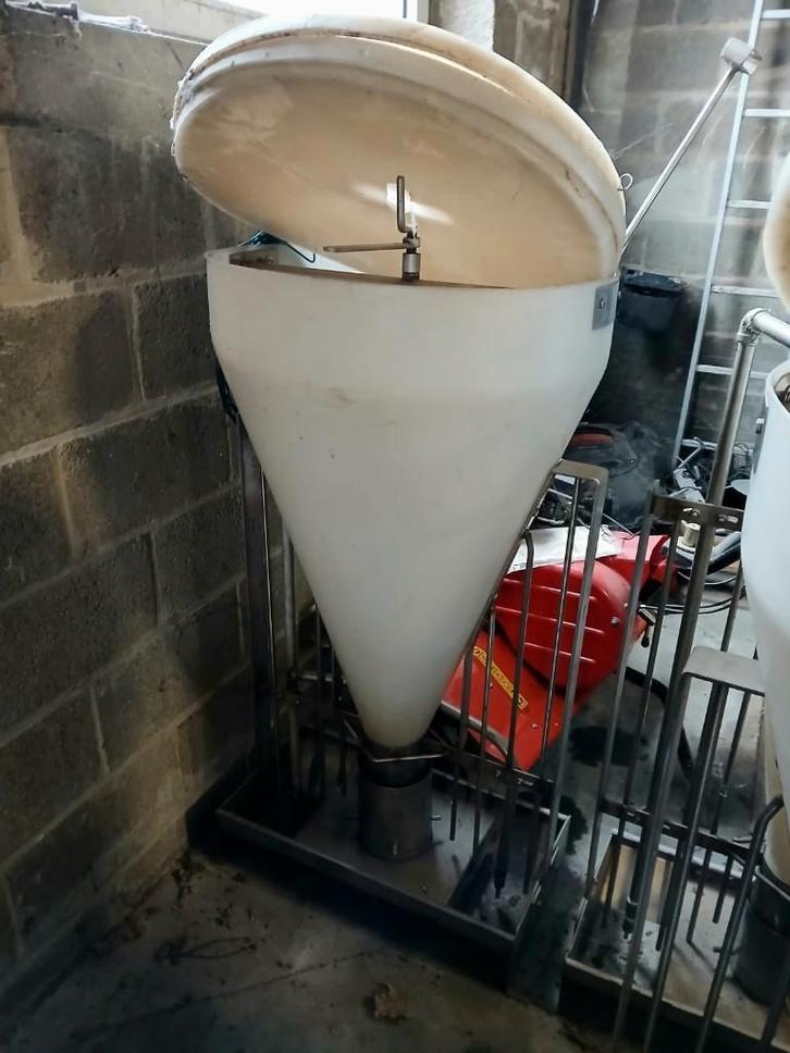 Lot de 3 trémies d'alimentation porc neuves!, Animaux & Accessoires, Nourriture pour Animaux, Enlèvement