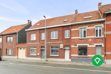 Rijwoning met 4 slaapkamers en stadstuin te Roeselare beschikbaar voor biedingen