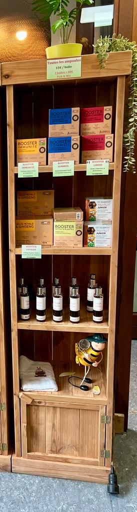 2 X Buffetkast - wandkast - boekenkast - warm hout beschikbaar voor biedingen