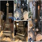 Tafellamp Eichholtz Eiffel in brons antiek koper Eiffeltoren, Huis en Inrichting, Ophalen, Nieuw, 75 cm of meer