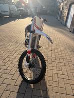 Dirtbike 125cc te koop 950€, Fietsen en Brommers, Brommers | Crossbrommers, Ophalen, Zo goed als nieuw