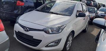STOEL RECHTS VOOR Hyundai i20 (01-2008/12-2015) beschikbaar voor biedingen