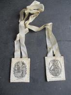 Oude  DUBBEL  stoffen schapulier, Ophalen of Verzenden