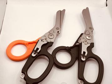 Nice Leatherman Raptor - Black / Orange or Black NO SHEATH U beschikbaar voor biedingen