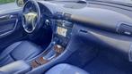 Mercedes c220. perfecte staat. Volledig boekje Mercedes., Auto's, Mercedes-Benz, Achterwielaandrijving, Zwart, 4 cilinders, 180 g/km