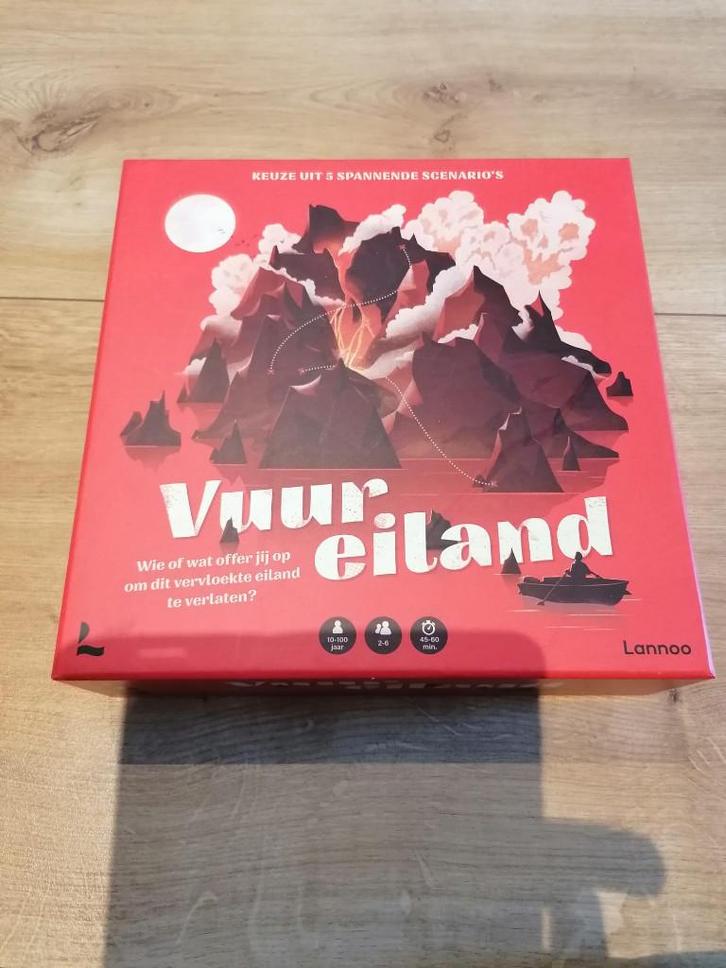 Bordspelletje: Vuureiland, Hobby en Vrije tijd, Gezelschapsspellen | Bordspellen, Zo goed als nieuw, Een of twee spelers, Drie of vier spelers