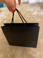 sacs cadeaux soft touch noir 32x10x27,5 (65 unités), Ophalen