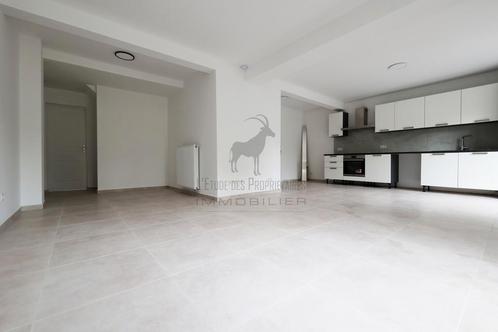Maison à vendre à La Louviere, 3 chambres, Immo, Huizen en Appartementen te koop, Vrijstaande woning