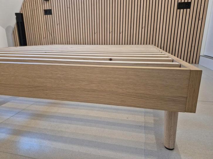 Bed 160 cm La Redoute, Huis en Inrichting, Slaapkamer | Bedden, Zo goed als nieuw, Tweepersoons, 160 cm, 200 cm, Hout, Bruin, Ophalen