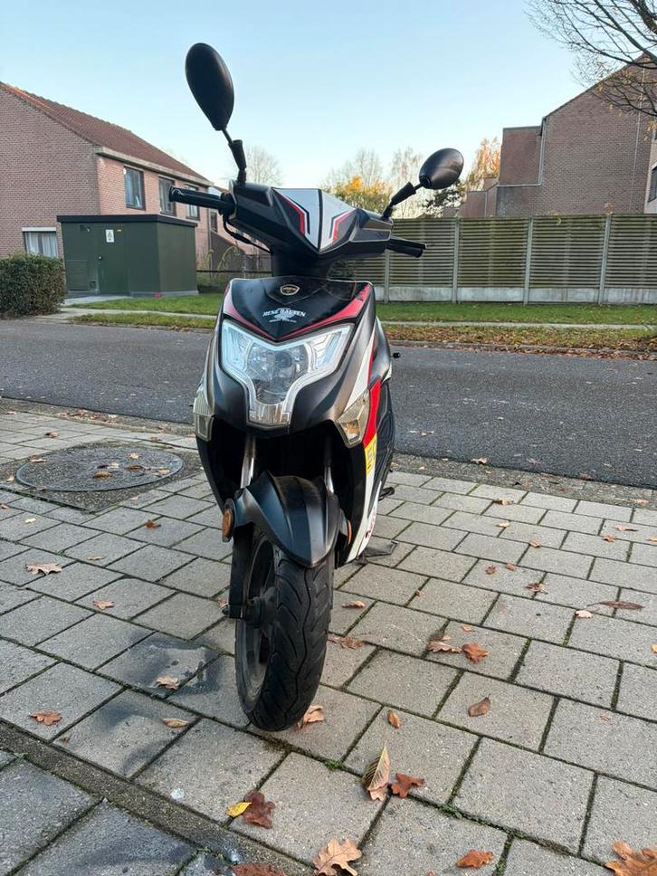 Turbho scooter 50 cc, Fietsen en Brommers, Scooters | Kymco, Gebruikt, Overige modellen, Klasse B (45 km/u), Benzine, Ophalen