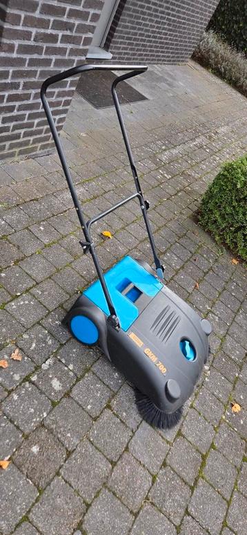 Güde GKM 700 Manuele veegmachine met 4 borstels beschikbaar voor biedingen