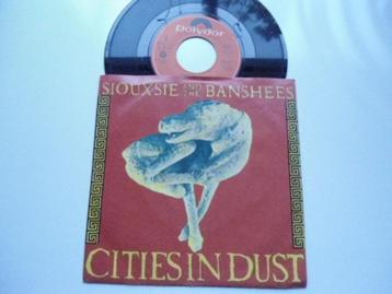 Siouxsie And The Banshees* ‎– Cities In Dust mint, Cd's en Dvd's, Vinyl | Rock, Ophalen of Verzenden, Zo goed als nieuw, Overige genres