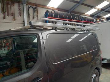 Dak drager  citroen of Peugeot Toyota  beschikbaar voor biedingen