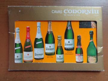 8 postkaarten, Cavas Codorniu (Spanje) beschikbaar voor biedingen