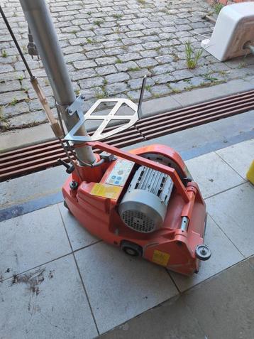 Parket schuurmachine kunzle & tasin beschikbaar voor biedingen
