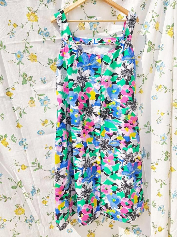 Robe vintage FLEURS 100% coton( grande taille), Kleding | Dames, Jurken, Zo goed als nieuw, Maat 46/48 (XL) of groter, Onder de knie