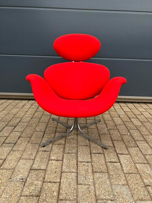 Artifort Big Tulip 1e editie 1958 Pierre Paulin NIEUWSTAAT, Huis en Inrichting, Zetels | Voetbanken en poefs, Stof, Ophalen of Verzenden
