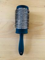 Brosse ronde pour sèche-cheveux XL avec revêtement en cérami, Bijoux, Sacs & Beauté, Peigne ou Brosse, Enlèvement ou Envoi, Neuf