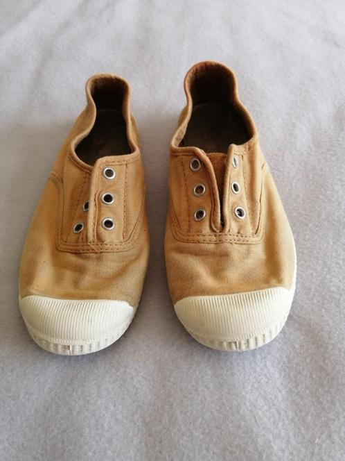 kinderschoen katoen zonder  veters of velcro, Kinderen en Baby's, Kinderkleding | Schoenen en Sokken, Gebruikt, Schoenen, Jongen of Meisje