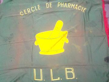 Drapeau bannière du Cercle de pharmacie ULB de 1928/29 beschikbaar voor biedingen