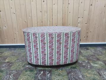 Coffre de rangement vintage  beschikbaar voor biedingen