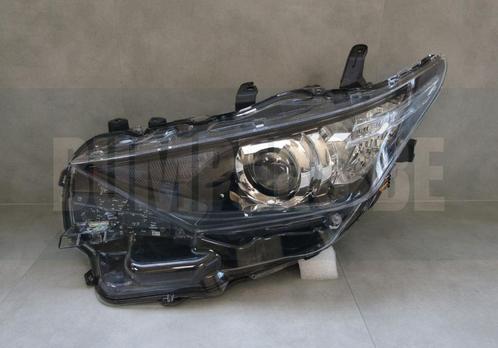 Koplamp Toyota Auris 2 II FACELIFT 15-18 81150-02K30 Links S, Auto-onderdelen, Verlichting, Gebruikt, 6 maanden garantie, Ophalen of Verzenden