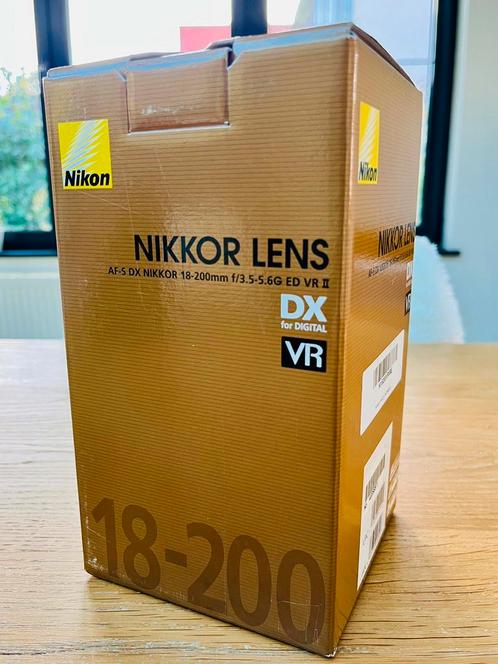 Nikon Lens AF-S DX Nikkor 18-200 mm F/3.5-5.6G ED VR II, TV, Hi-fi & Vidéo, Photo | Lentilles & Objectifs, Comme neuf, Enlèvement ou Envoi