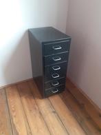 Zwart ijzeren kastje, Huis en Inrichting, Kasten | Ladekasten, Ophalen, Minder dan 50 cm, Gebruikt, 5 laden of meer