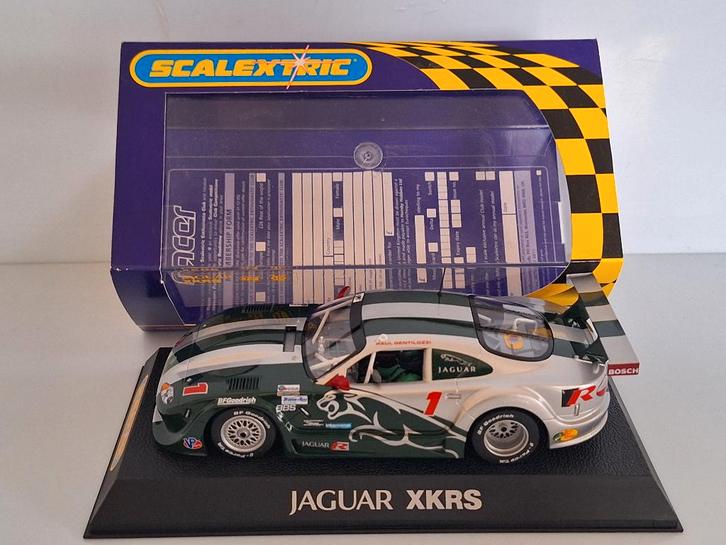 Scalextric Jaguar XKRS Rocket Sports #1 C2711, Enfants & Bébés, Jouets | Circuits, Neuf, Circuit, Électrique, Autres marques, Envoi