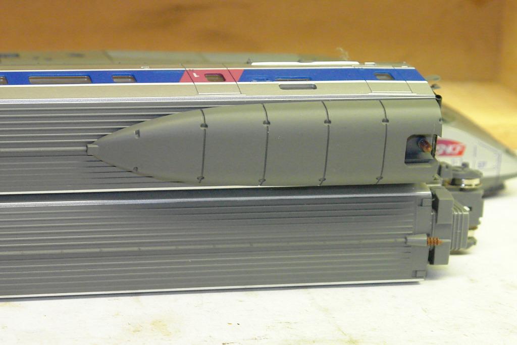 COFFRET TGV OUIGO (rame 4 éléments) Méhano + Rails & Transfo Ho EUR 80,00 - FR