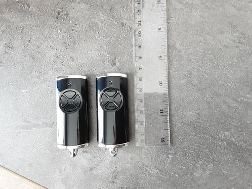 ⭐ 2 BS-BiSecur-afstandsbedieningen voor Hörmann-garagedeuren, Doe-het-zelf en Bouw, Raamkozijnen en Schuifdeuren, Nieuw, Overige typen