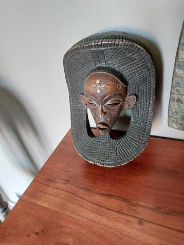 Masques et statues d'Afrique 