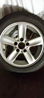 Aluminium velgen met winterbanden van BMW 118, Auto-onderdelen, Banden en Velgen, Ophalen, Gebruikt, 16 inch, Band(en)