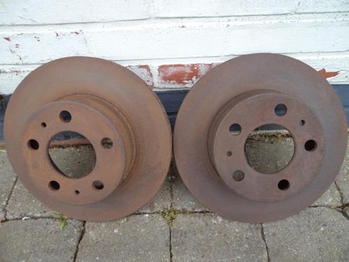 Disques de frein avant ventilés Volvo 240, Auto-onderdelen, Remmen en Aandrijving, Volvo, Gebruikt, Ophalen