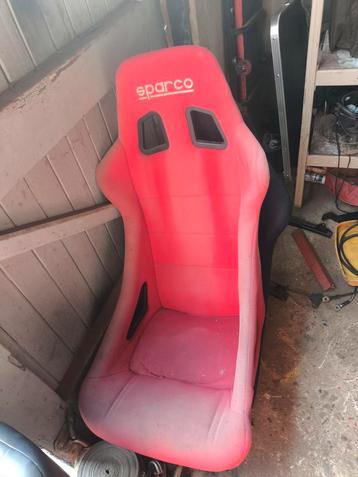 Kuipstoelen, Enlèvement, Utilisé