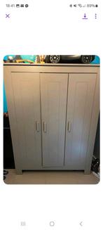 Chambre enfantsTransformable lits, commode, garde robe, lits, Kinderen en Baby's, Kinderkamer | Commodes en Kasten, Ophalen of Verzenden