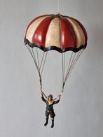 Parachutist- hanger - vintage