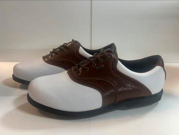 Golfschoenen Beast beschikbaar voor biedingen
