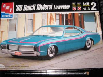 bouwdozen van low riders op 1/25 beschikbaar voor biedingen