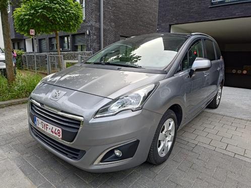 Peugeot 5008 1.6 HDi — 7 zitplaatsen — 48.000 gecertificeerd, Auto's, Peugeot, Bedrijf, Te koop, Airbags, Airconditioning, Bluetooth