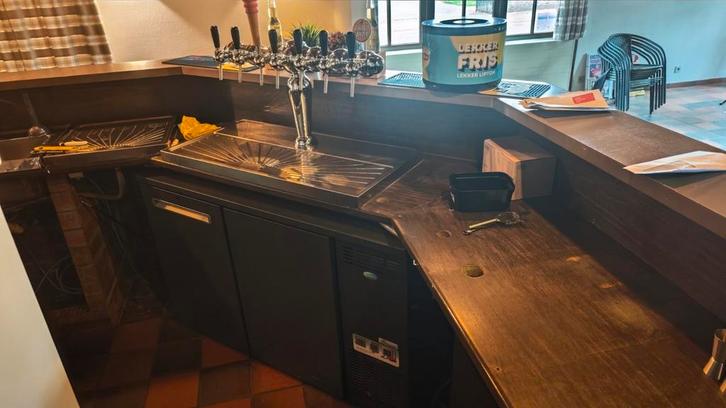 Volledige tapinstallatie 7 kranen, inclusief koeling, Zakelijke goederen, Horeca | Overige, Ophalen of Verzenden