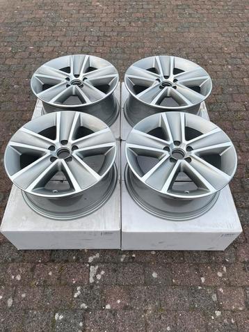 NIEUW VW Budapest BBS VW Passat velgenset 8X18 ET44 beschikbaar voor biedingen