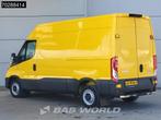 Iveco Daily 35S14 Automaat L2H2 ACC LED 3,5t Trekgewicht Air, Auto's, Automaat, Stof, Gebruikt, Euro 6