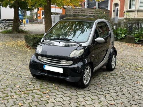 Smart fortwo 0.7 essence EURO4 88.000km / 2004 / automatique, Autos, Smart, Entreprise, Achat, ForTwo, ABS, Airbags, Air conditionné