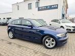 BMW 1 Serie Reeks 116d Edition Sport - Alu Velgen - Airco, Auto's, BMW, Voorwielaandrijving, Euro 5, Zwart, 4 cilinders