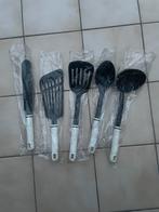 Keukenhulp keukengerei, Ophalen, Nieuw