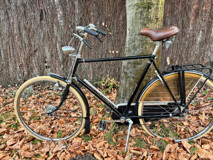 Oude Gazelle om op te knappen, Fietsen en Brommers, Fietsen | Heren | Herenfietsen, Gebruikt, Gazelle, Ophalen