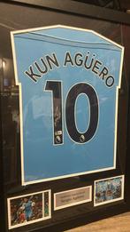 32 x24 inch, gesigneerde voetbalshirt van Kun Agüero, Enlèvement ou Envoi, Neuf