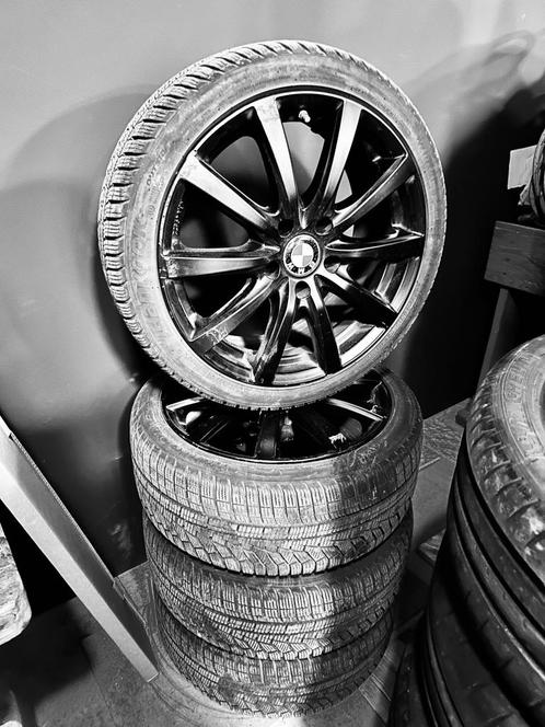 BMW jantes- pneus neige - 225/40 R18, Autos : Pièces & Accessoires, Pneus & Jantes, Pneus et Jantes, Pneus hiver, 18 pouces, 225 mm